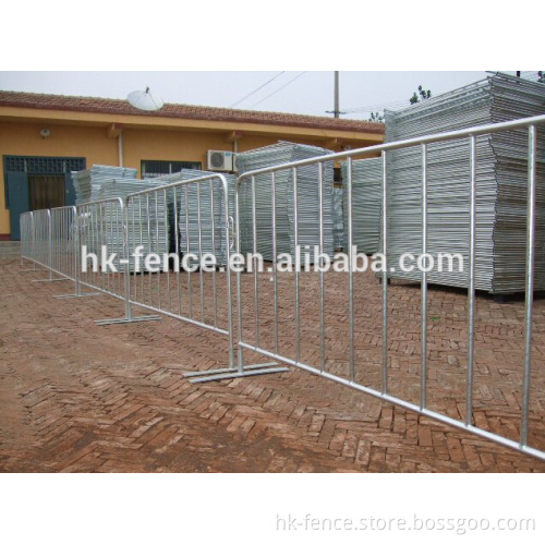 hot-dipped galvanized removable flat base crowd control barrier